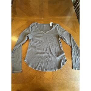 Old Navy Long Sleeve V-Neck Top Large